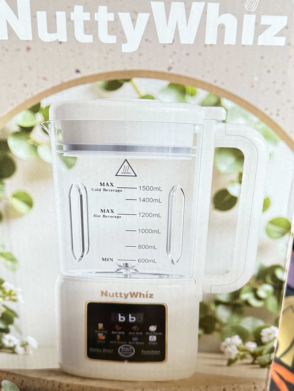 Amazon NuttyWhiz White Electric Blender